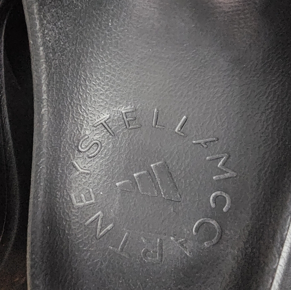 SALE Adidas x Stella McCartney Slides - Size 8 - Picture 5 of 5